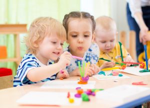 Top 5 Benefits of a Day Care Center for Your Child